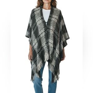 Marc New York Andrew Marc Gray Plaid Shawl One size